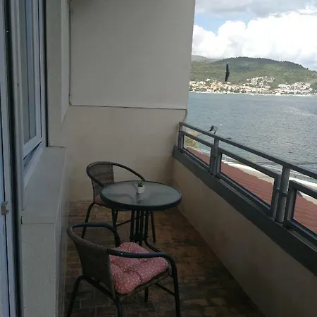 Apartman Marija Apartment *
