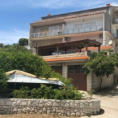 Apartman Marija * Poljica (Trogir)